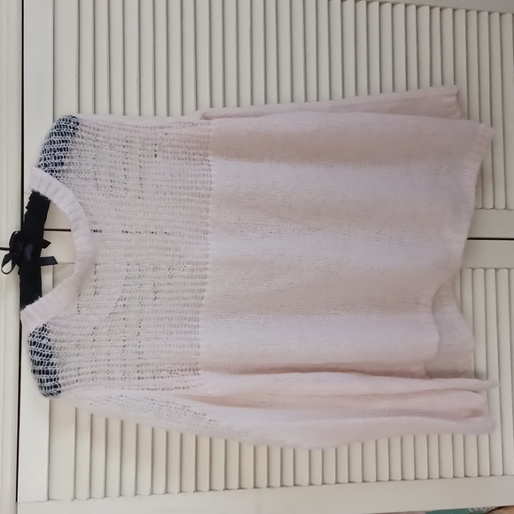 Guess Sweater - Picture 5 of 6